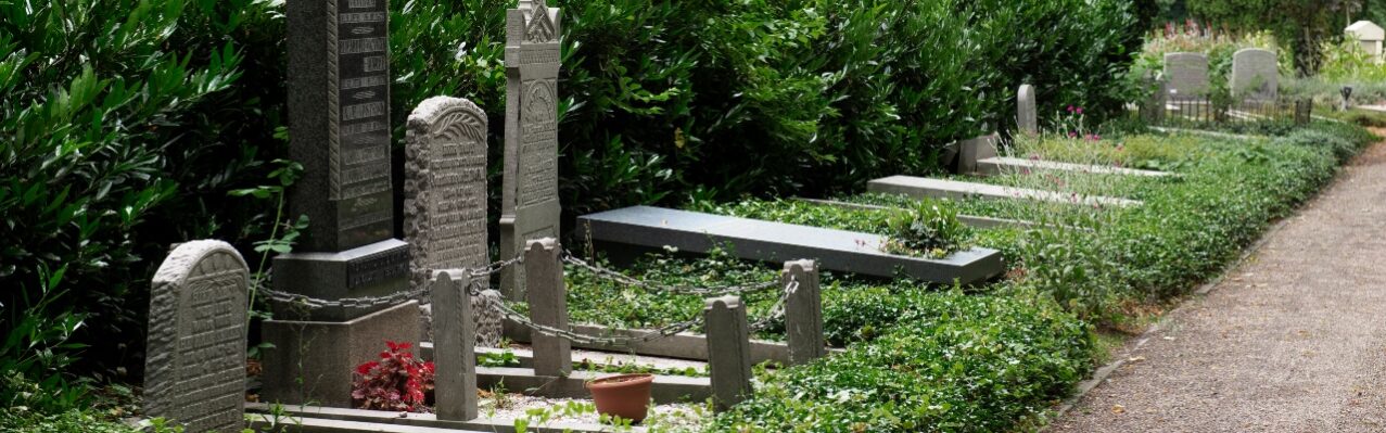 graveyard-background-concept.jpg
