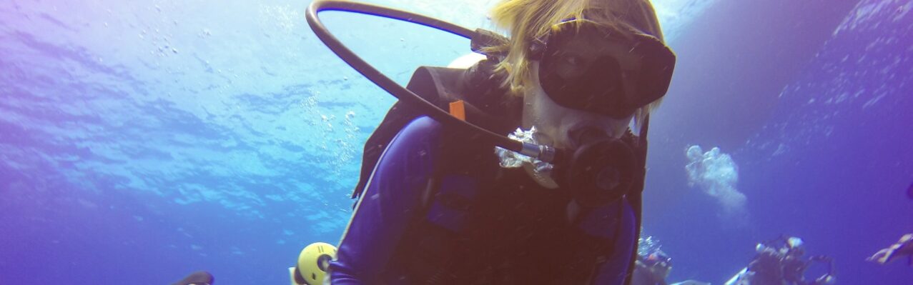 underwater-scuba-diving-selfie-shot-with-selfie-stick-deep-blue-sea-wide-angle-shot.jpg